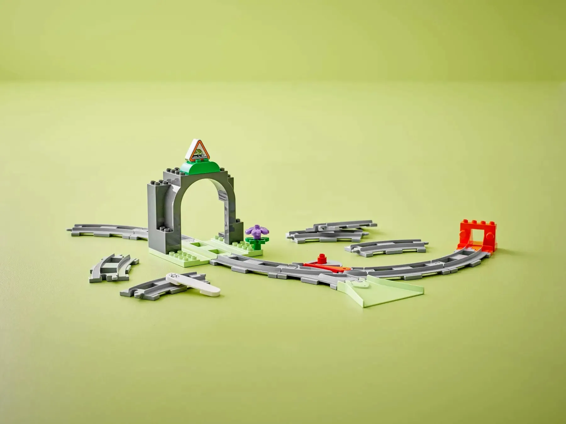 Lego Train Tunnel and Tracks Expansion Set (10425)